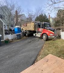 Best Yard Waste Removal  in Ithaca, MI